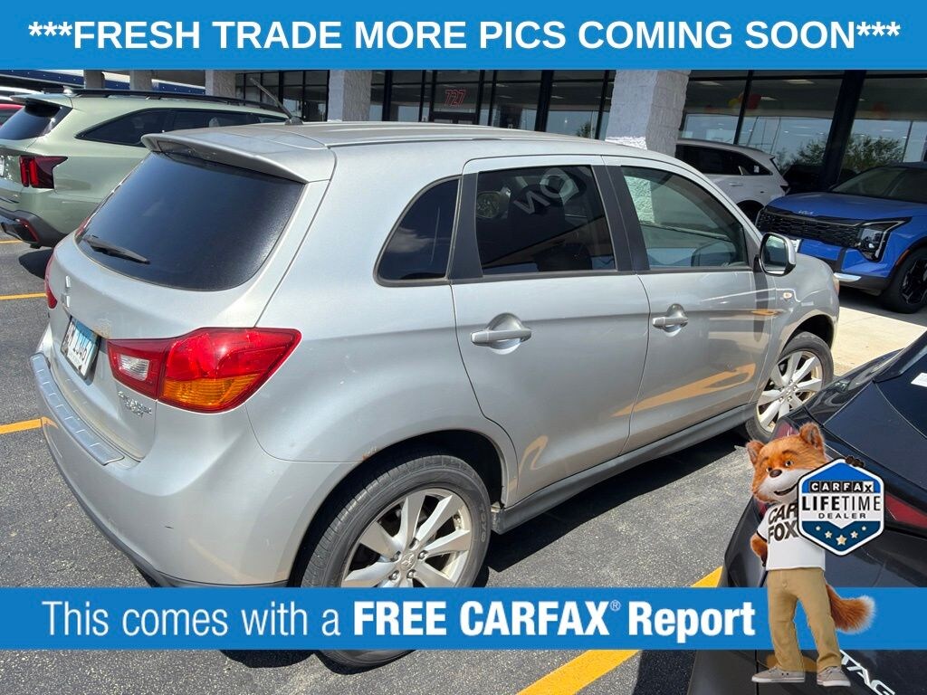 Used 2014 Mitsubishi Outlander Sport ES SUV