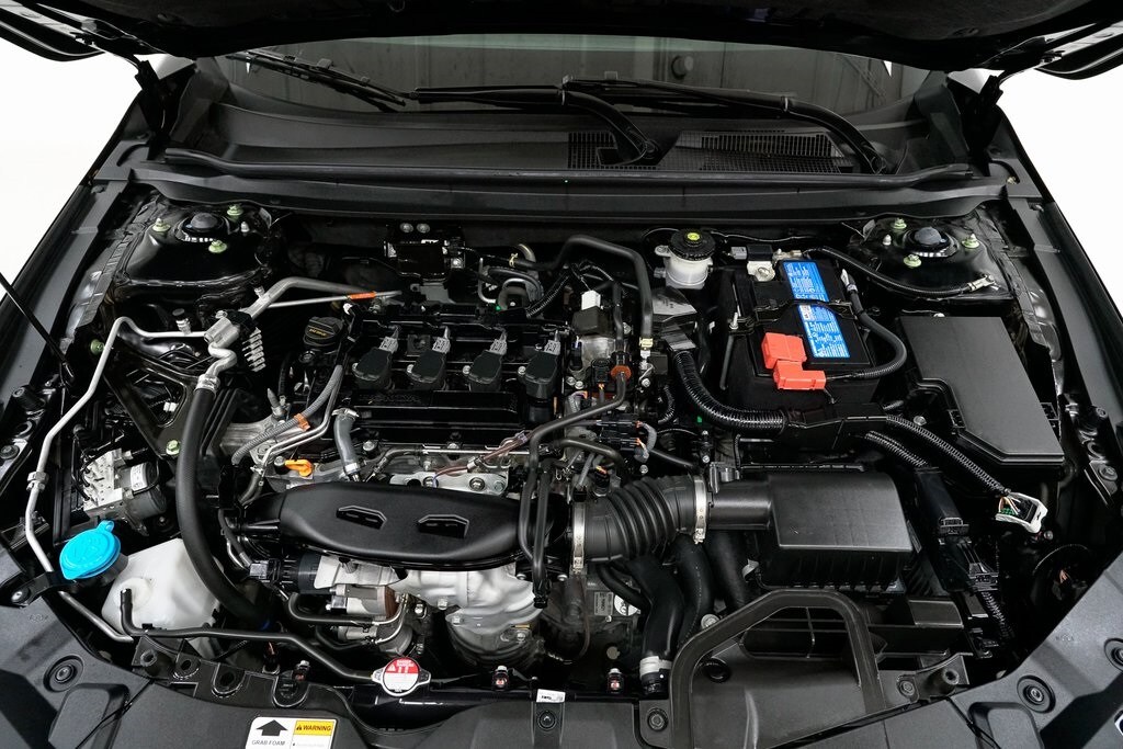 2023 Honda Accord LX photo 3