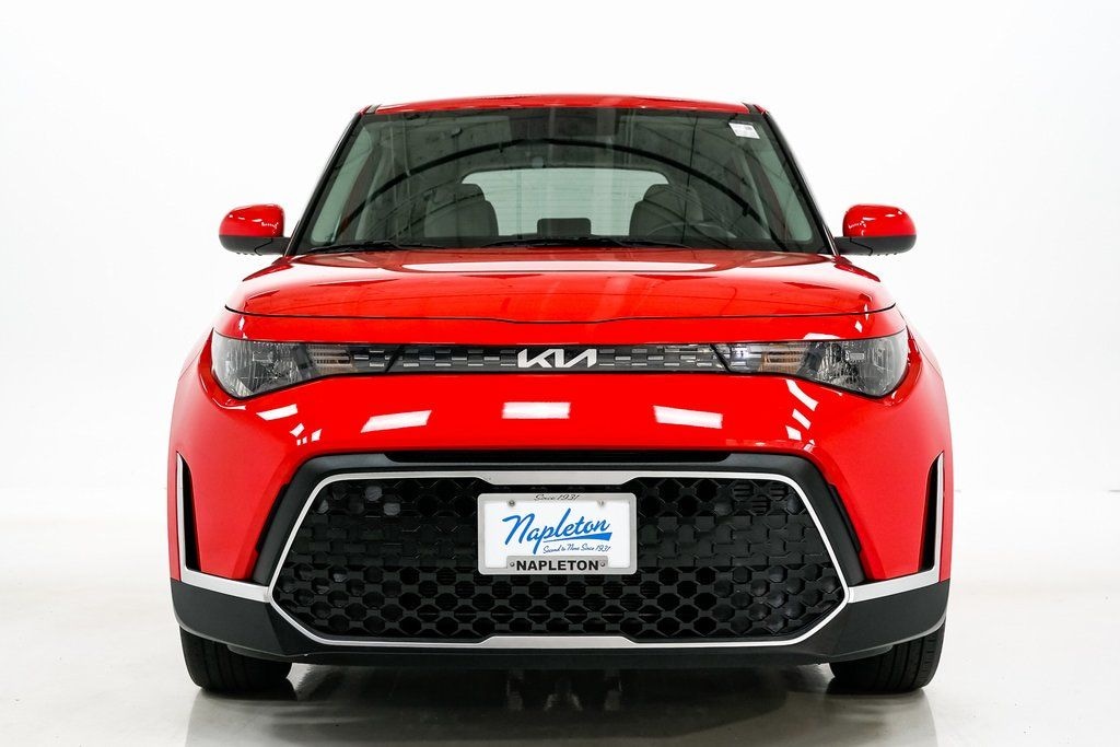 Used 2023 Kia Soul LX Hatchback