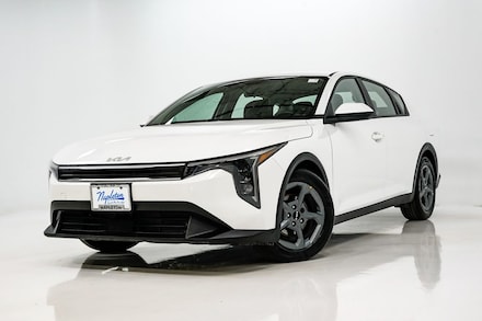 2025 Kia K4 LXS Sedan