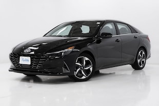 2023 Hyundai Elantra Limited Sedan