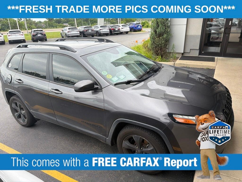 Used 2016 Jeep Cherokee Latitude SUV