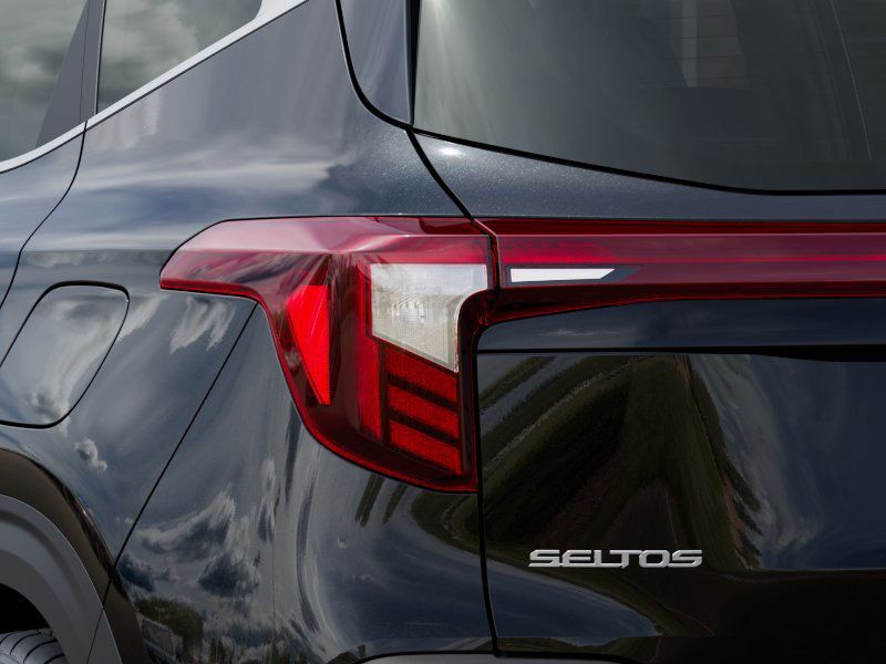 2025 Kia Seltos SX - Photo 11