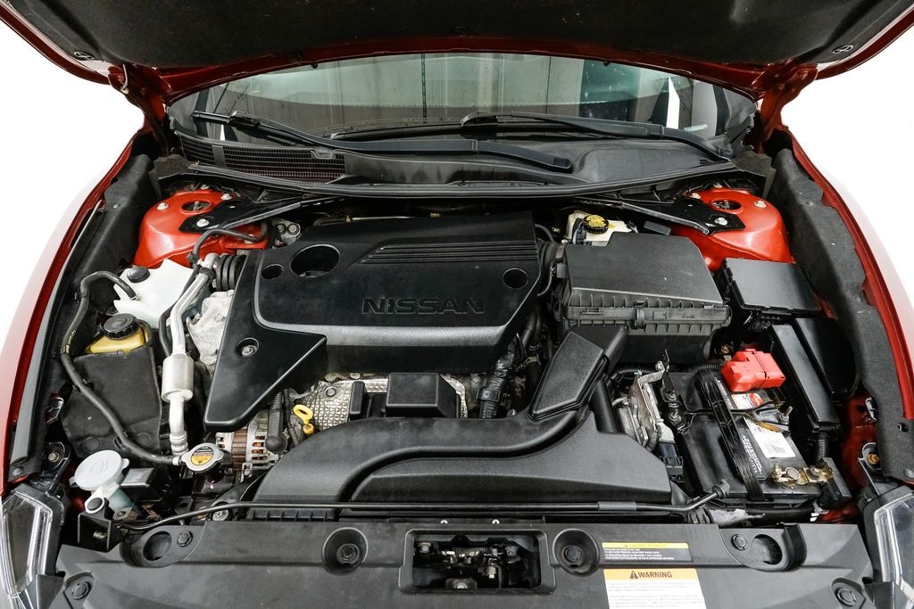 Used 2017 Nissan Altima 2.5 SR Sedan