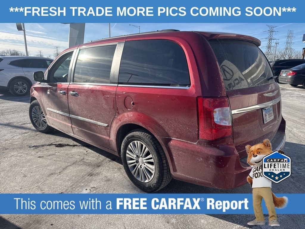 Used 2014 Chrysler Town & Country Touring-L Van