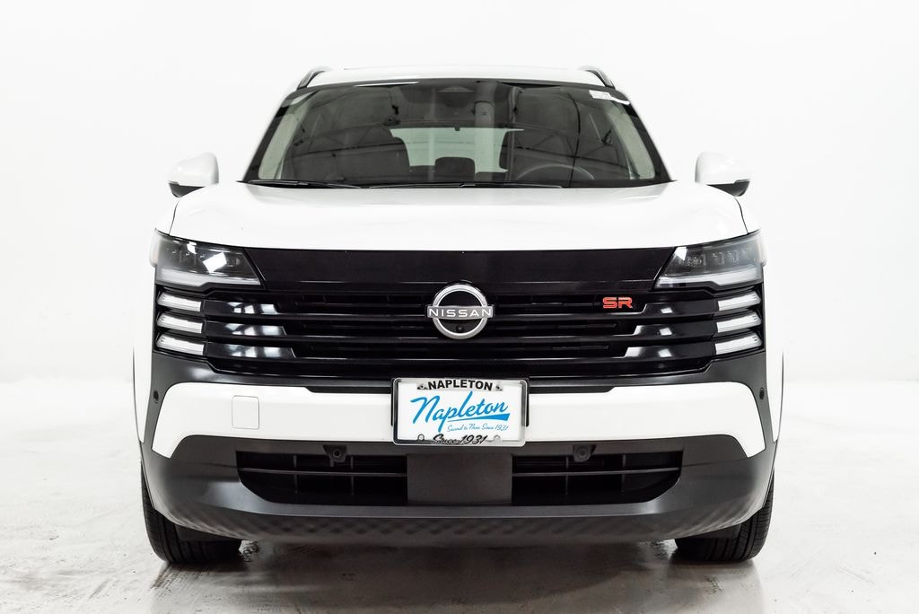 Used 2025 Nissan Kicks SR SUV