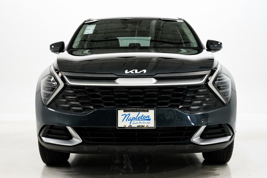 2024 Kia Sportage LX photo 3