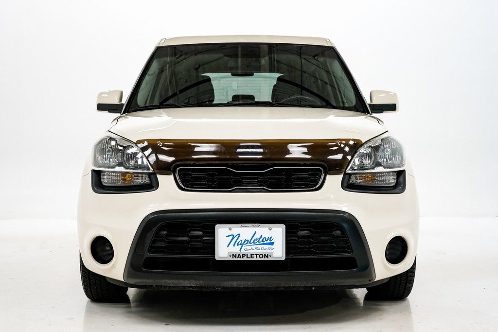 Used 2013 Kia Soul Base Hatchback