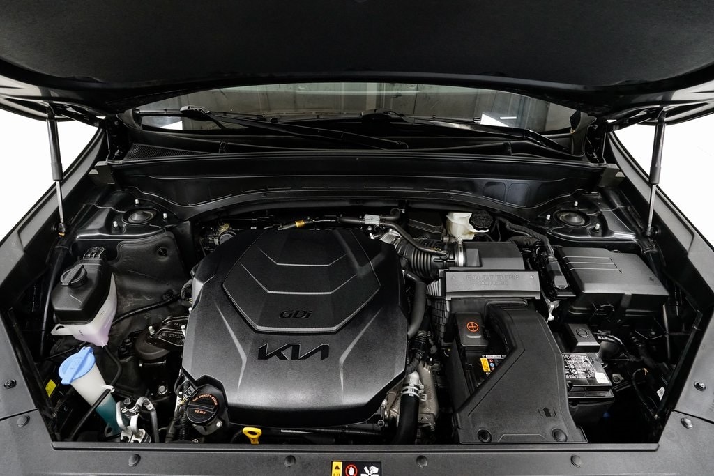 Used 2023 Kia Telluride LX SUV