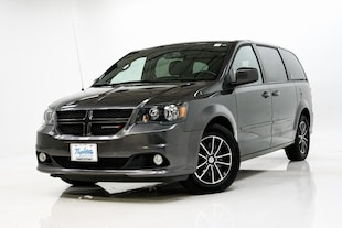 2017 Dodge Grand Caravan GT Van