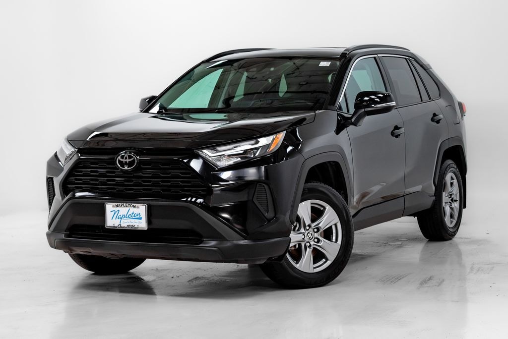 Used 2025 Toyota RAV4 XLE SUV