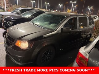 2017 Dodge Grand Caravan GT Van