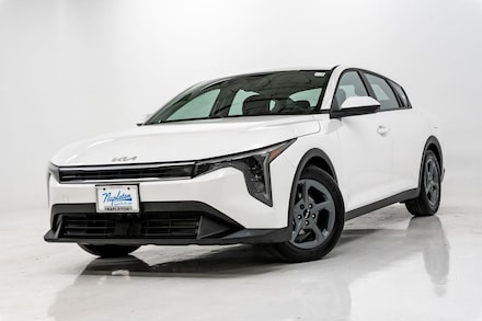 2025 Kia K4 LXS Sedan