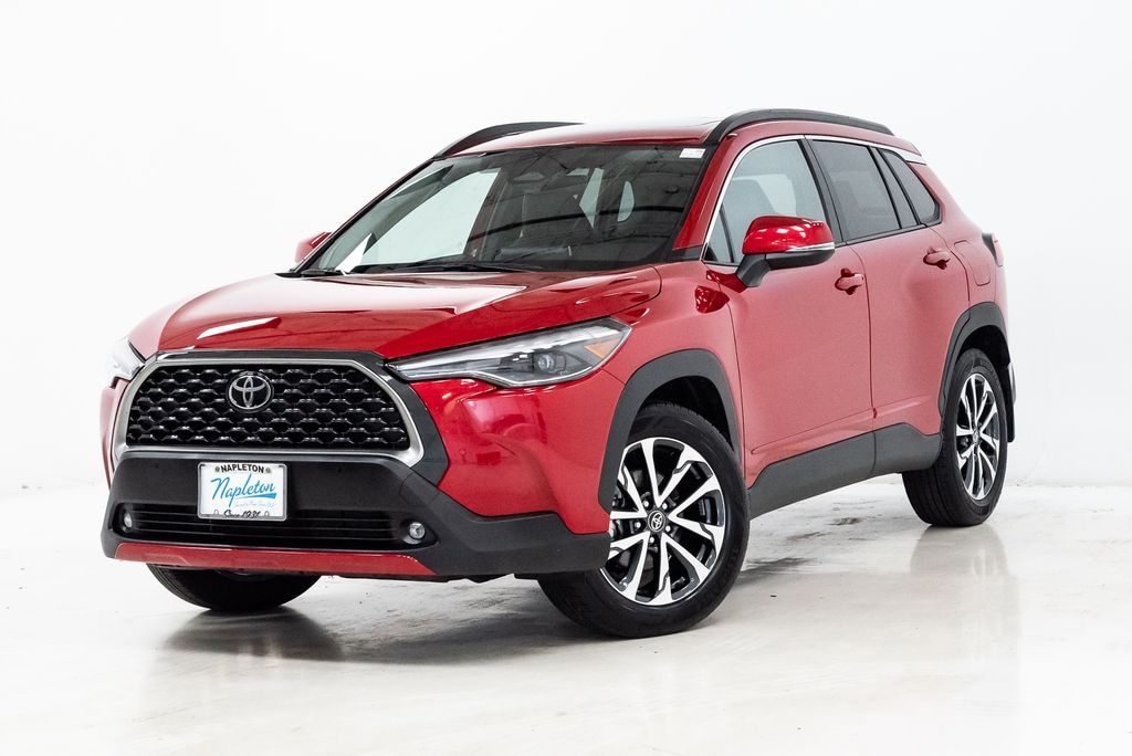 Used 2024 Toyota Corolla Cross XLE SUV