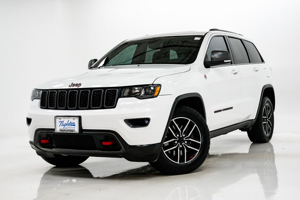 2021 Jeep Grand Cherokee Trailhawk's photo