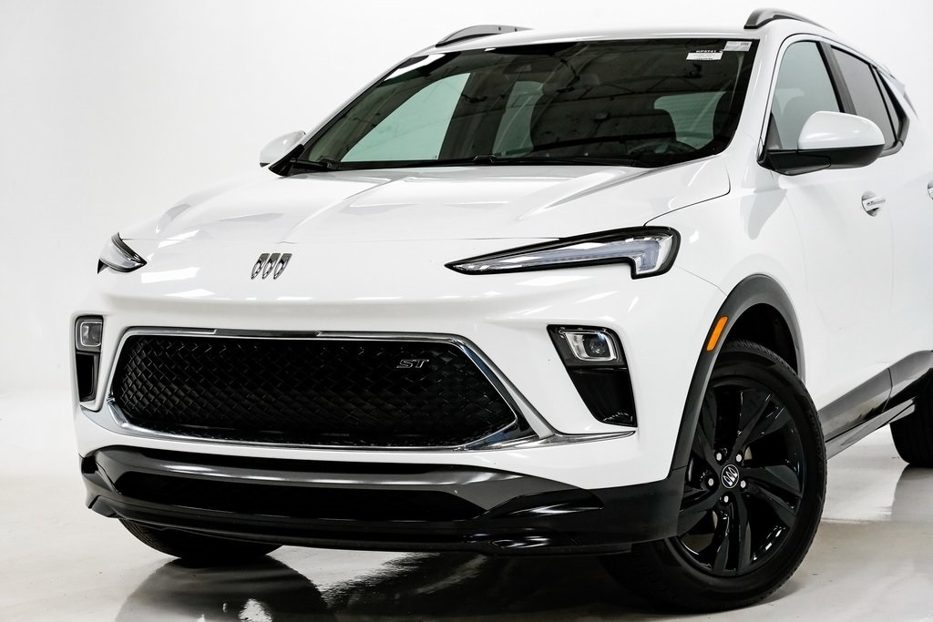 Used 2024 Buick Encore GX Sport Touring SUV