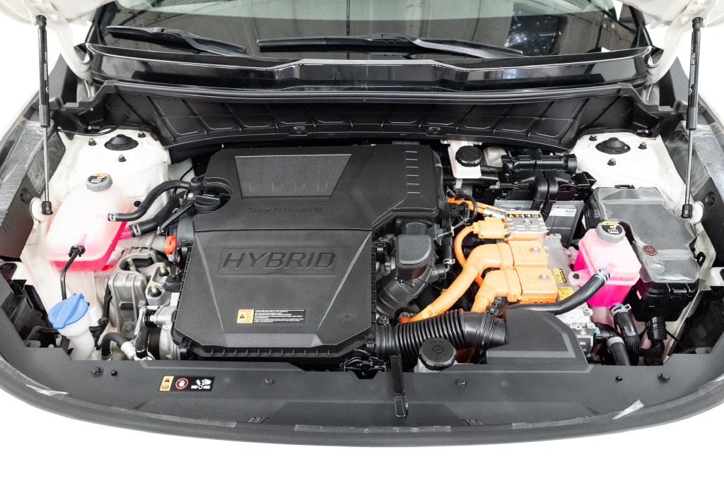 Certified 2024 Kia Niro EX Touring SUV
