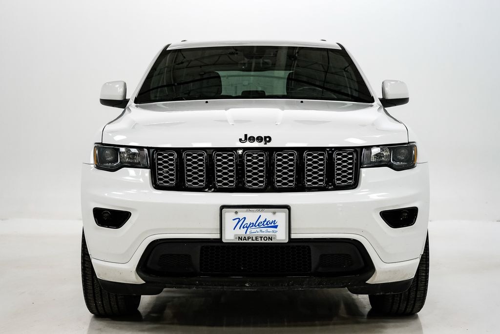 Used 2018 Jeep Grand Cherokee Altitude SUV