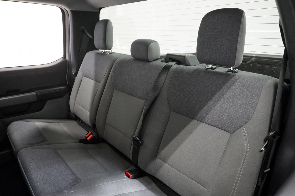 2025 Ford F-150 XLT - Photo 25