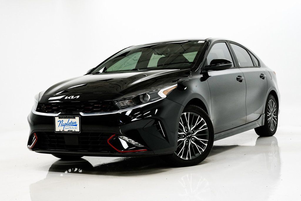2024 Kia Forte GT-Line's photo