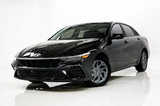 2024 Hyundai Elantra Hybrid Blue Sedan