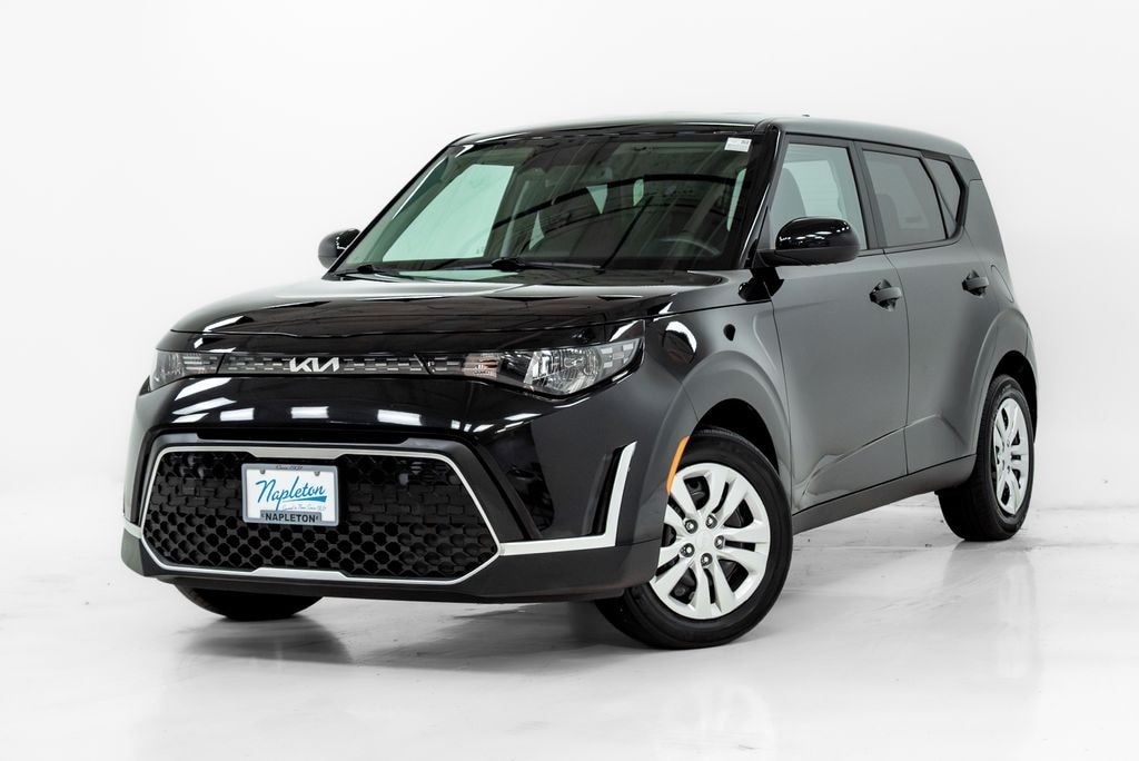 Used 2023 Kia Soul LX Hatchback