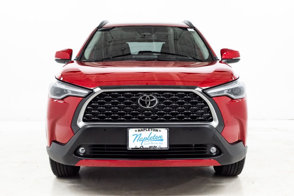 Used 2024 Toyota Corolla Cross XLE SUV