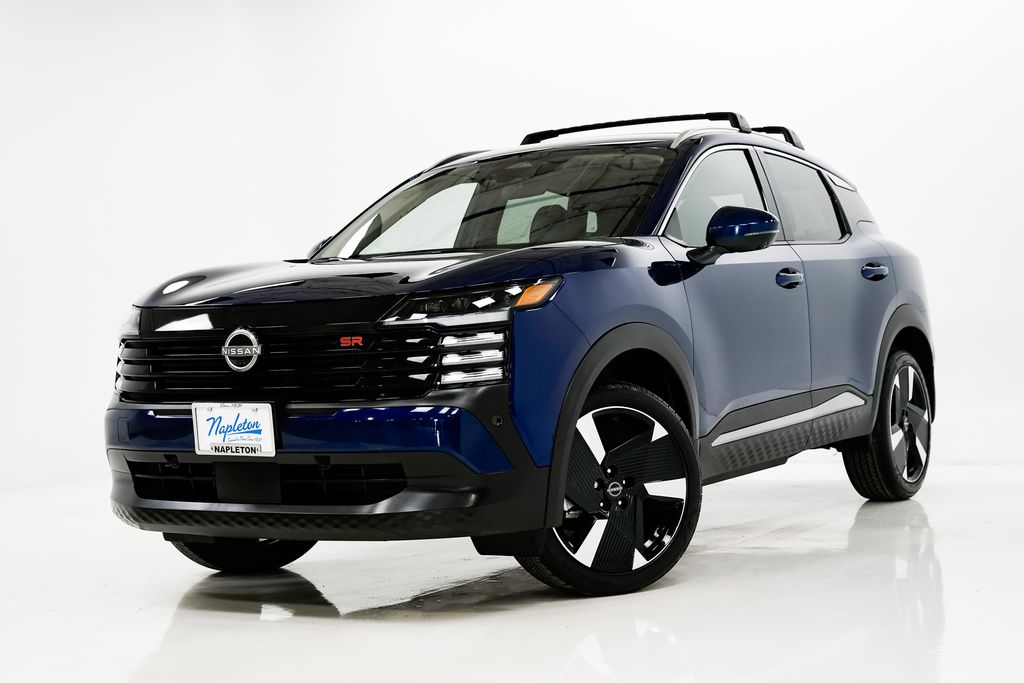 2025 Nissan Kicks SR's photo