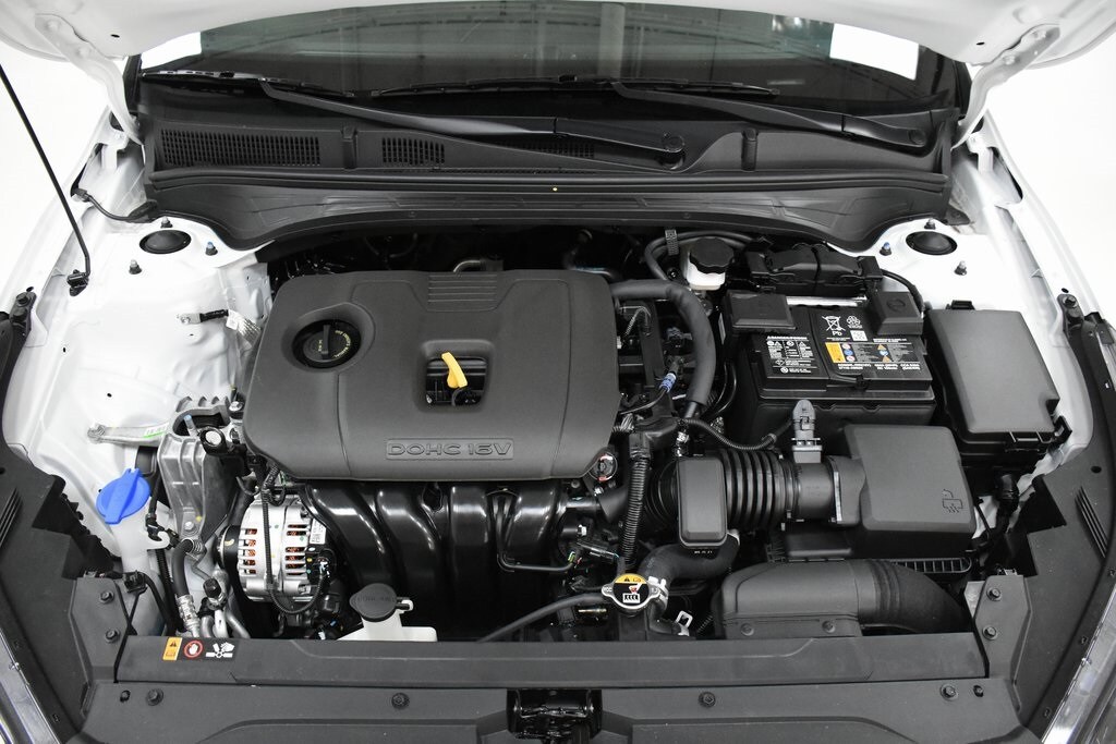 2023 Kia Forte LXS photo 4