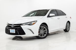 2016 Toyota Camry SE Sedan