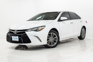 2016 Toyota Camry SE Sedan