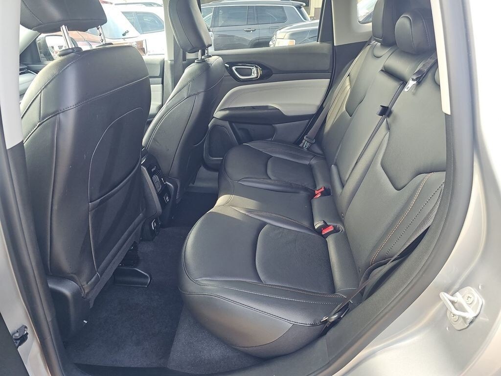 2022 Jeep Compass Limited photo 3
