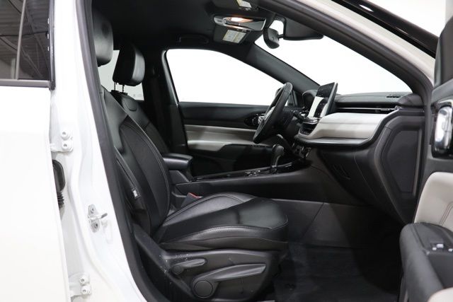 Photo 38