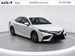 2023 Toyota Camry SE Sedan