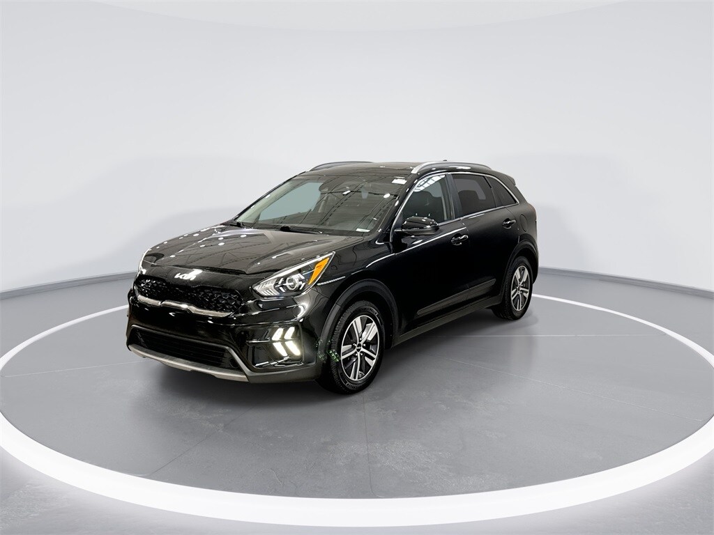 2022 Kia Niro LXS photo 3