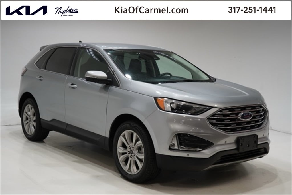 2024 Ford Edge Titanium's photo