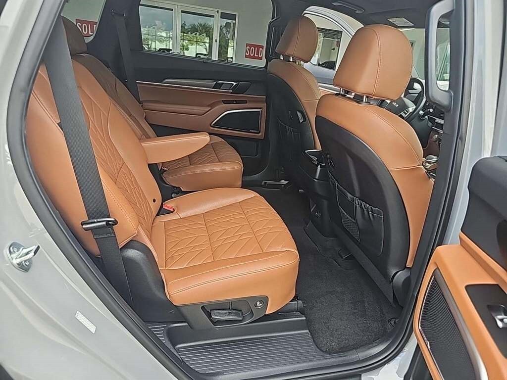 2024 Kia Telluride EX X-Line photo 2