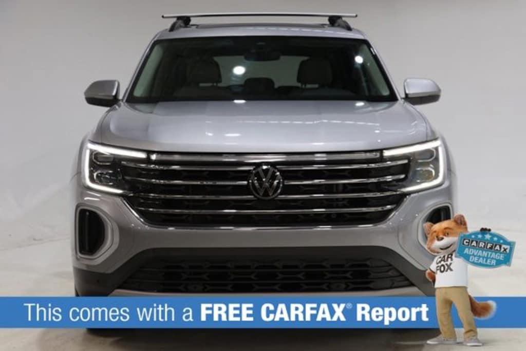 Used 2024 Volkswagen Atlas 2.0T SE w/Technology SUV