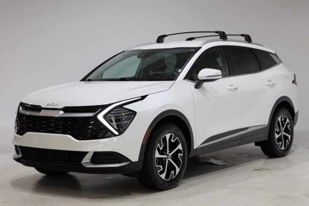 Used 2024 Kia Sportage Hybrid EX SUV