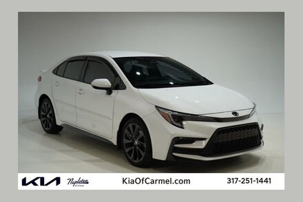 2023 Toyota Corolla SE Sedan