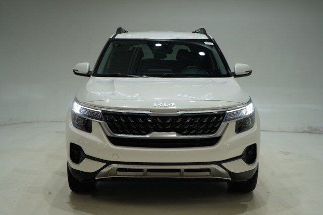 2023 Kia Seltos Nightfall Edition photo 2