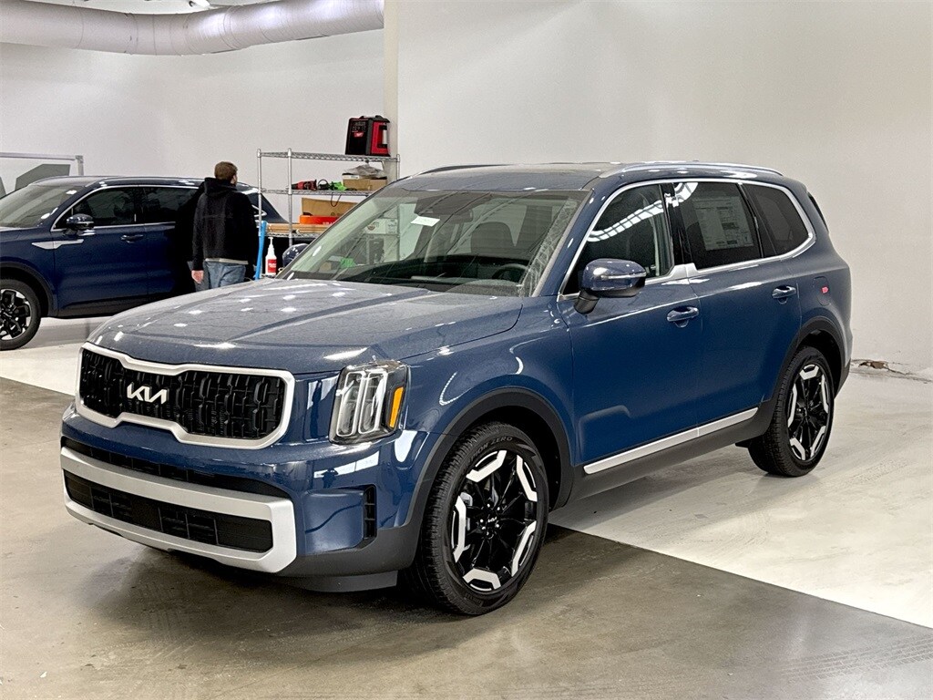 New 2025 Kia Telluride EX SUV