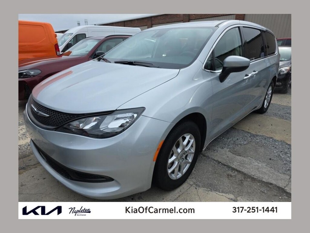 Used 2023 Chrysler Voyager LX Minivan/Van