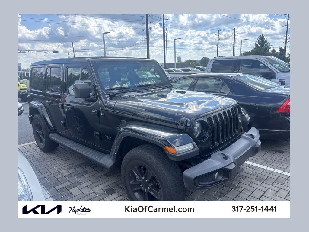 Used 2022 Jeep Wrangler Unlimited Sahara Altitude SUV