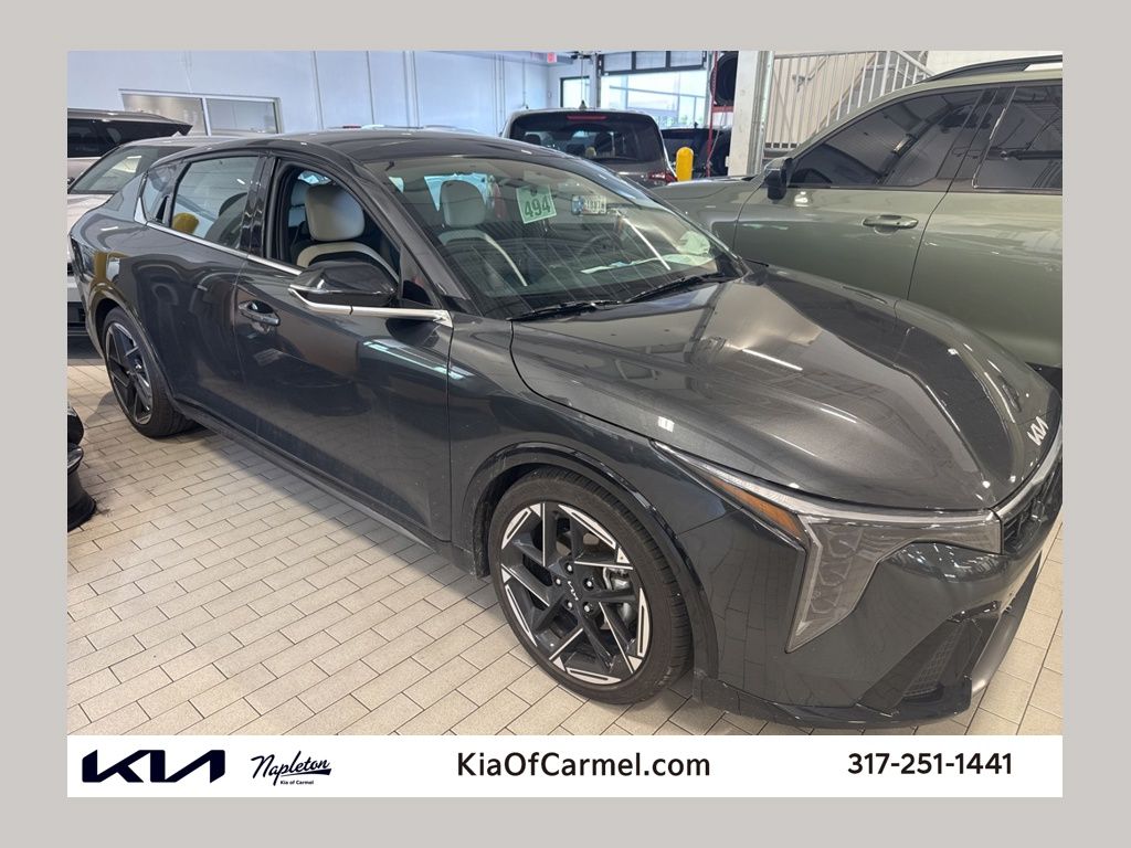2026 Kia K4 GT-Line AT's photo