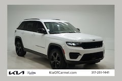 2022 Jeep Grand Cherokee Altitude SUV