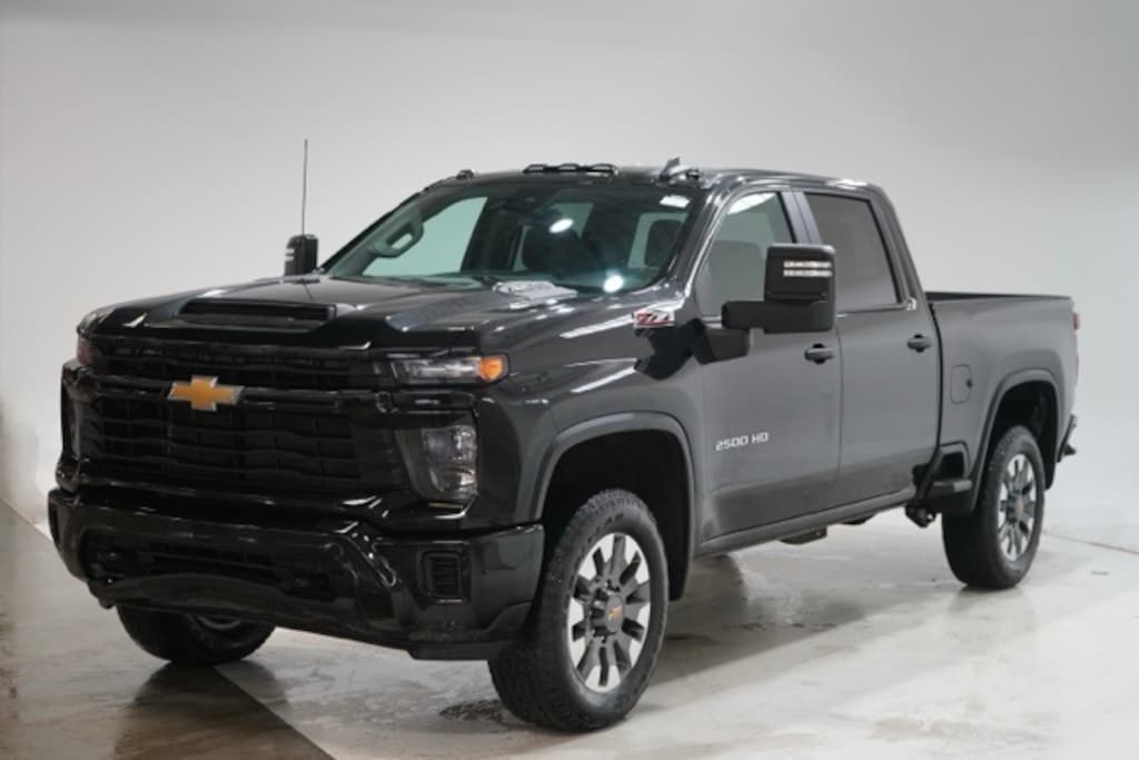 Used 2024 Chevrolet Silverado 2500HD Custom Truck
