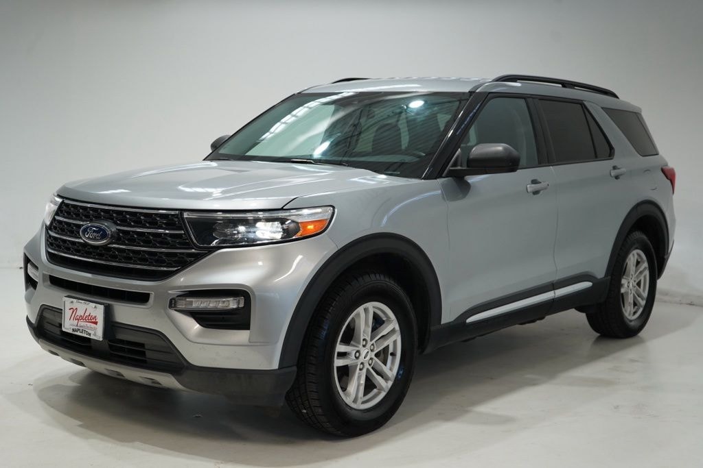 Used 2024 Ford Explorer XLT SUV