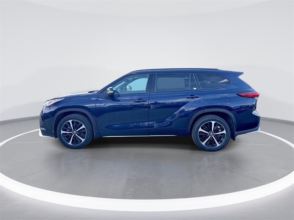 2022 Toyota Highlander XSE photo 4