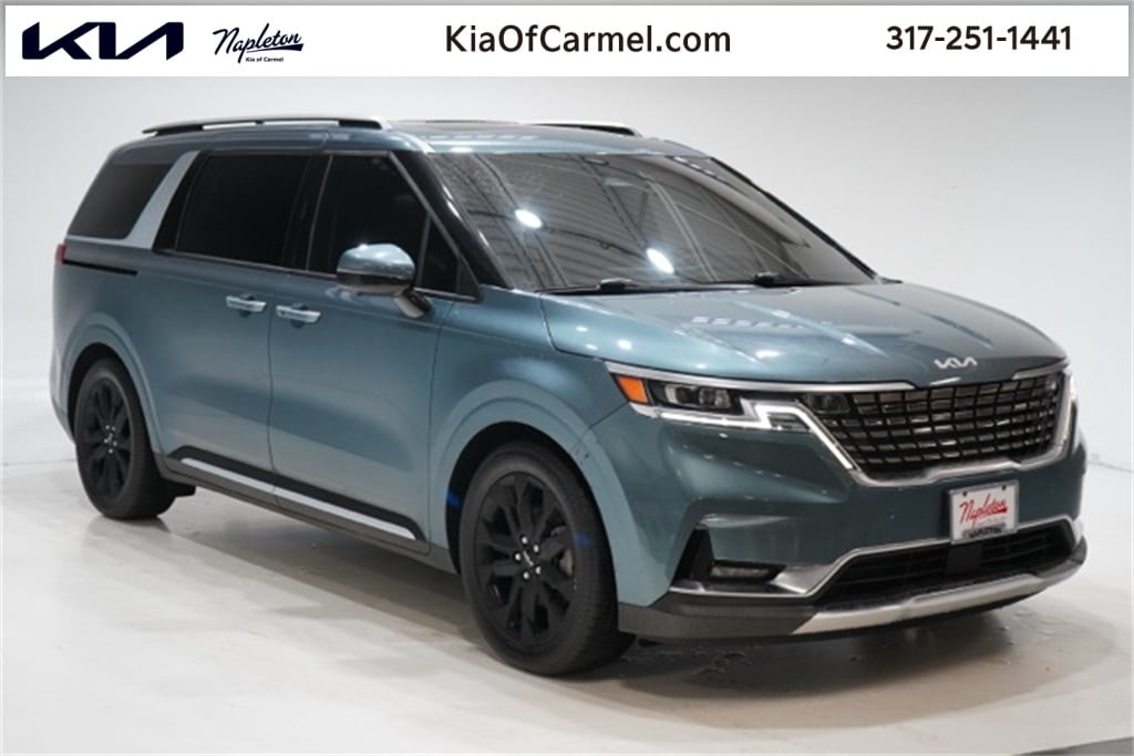 2022 Kia Carnival SX Prestige's photo